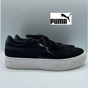 Puma Sneakers Size 7.5
